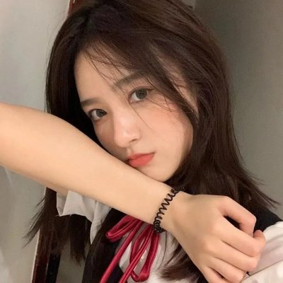 彩虹艳女